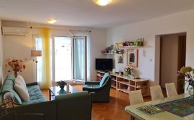Apartment Silva, 50M From Beach
