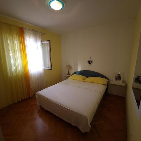 Apartment Silva, 50M From Beach Makarska Zewnętrze zdjęcie