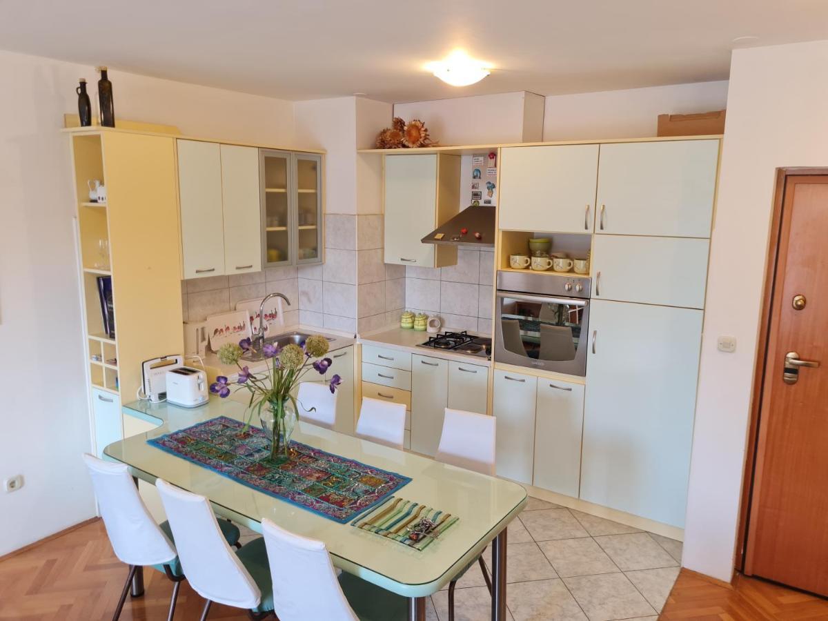 Apartment Silva, 50M From Beach Makarska Zewnętrze zdjęcie
