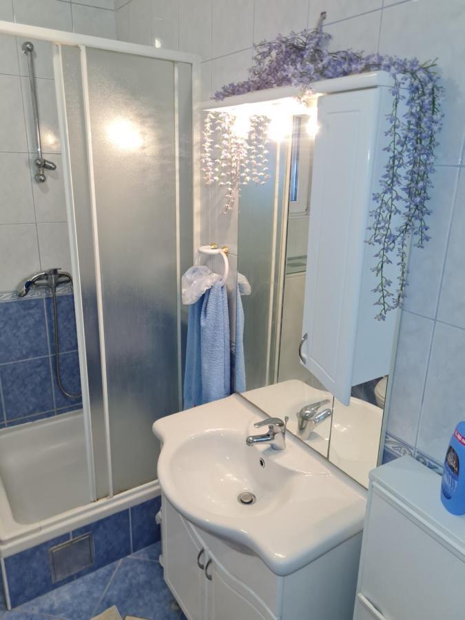 Apartment Silva, 50M From Beach Makarska Zewnętrze zdjęcie